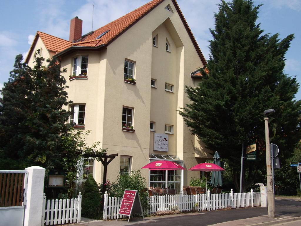 Pension & Cafe Am Kraehenberg Галль Экстерьер фото